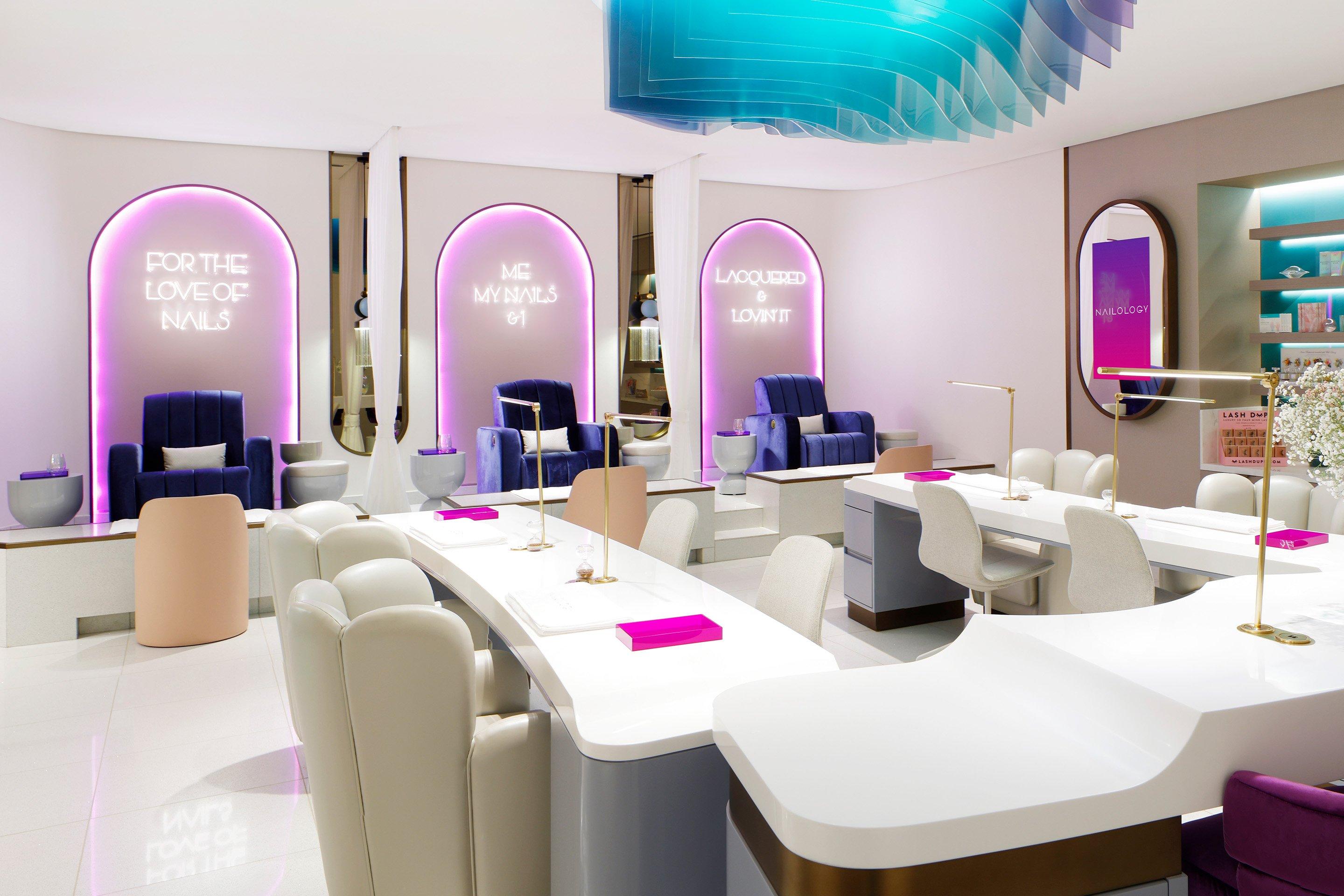 Nailology at Atlantis, The Palm